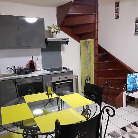 Apartamento Mas Des Sources Boissy-sous-Saint-Yon Exterior foto